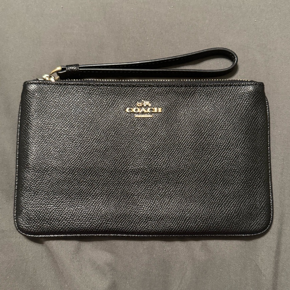 Vintage Coach Crossgrain Leather Wristlet
